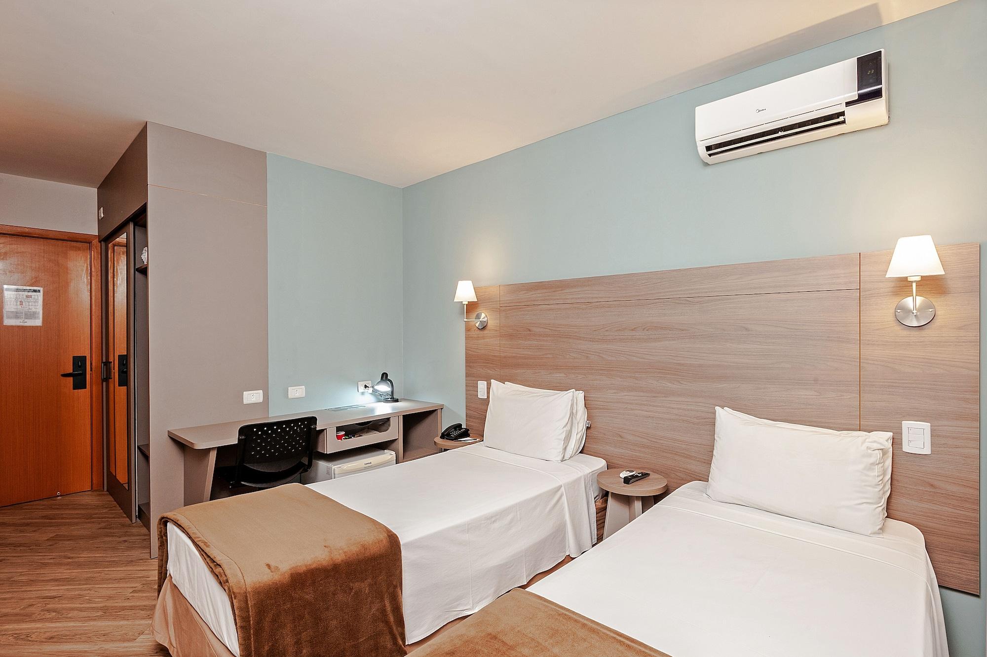 Slim Curitiba Alto Da XV Hotel Luaran gambar