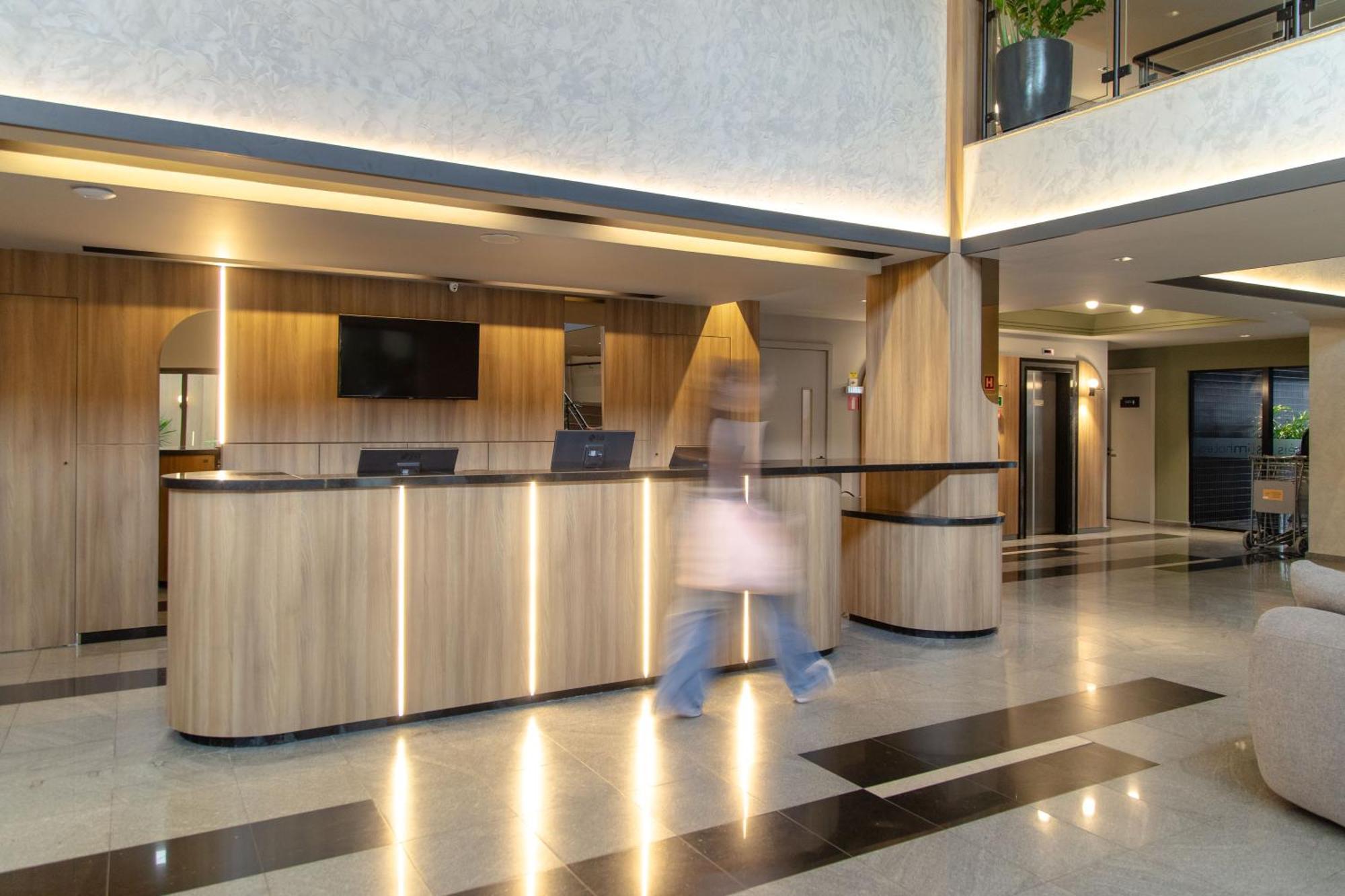 Slim Curitiba Alto Da XV Hotel Luaran gambar